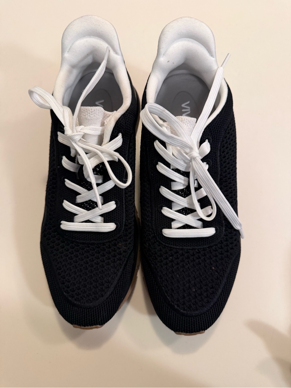 Womens comfy slip-on Sneakers with White Laces
